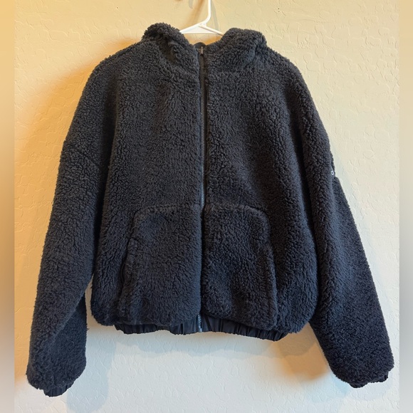 Alo Yoga Duality Sherpa-Lined Reversible Jacket size XL - Picture 9 of 13